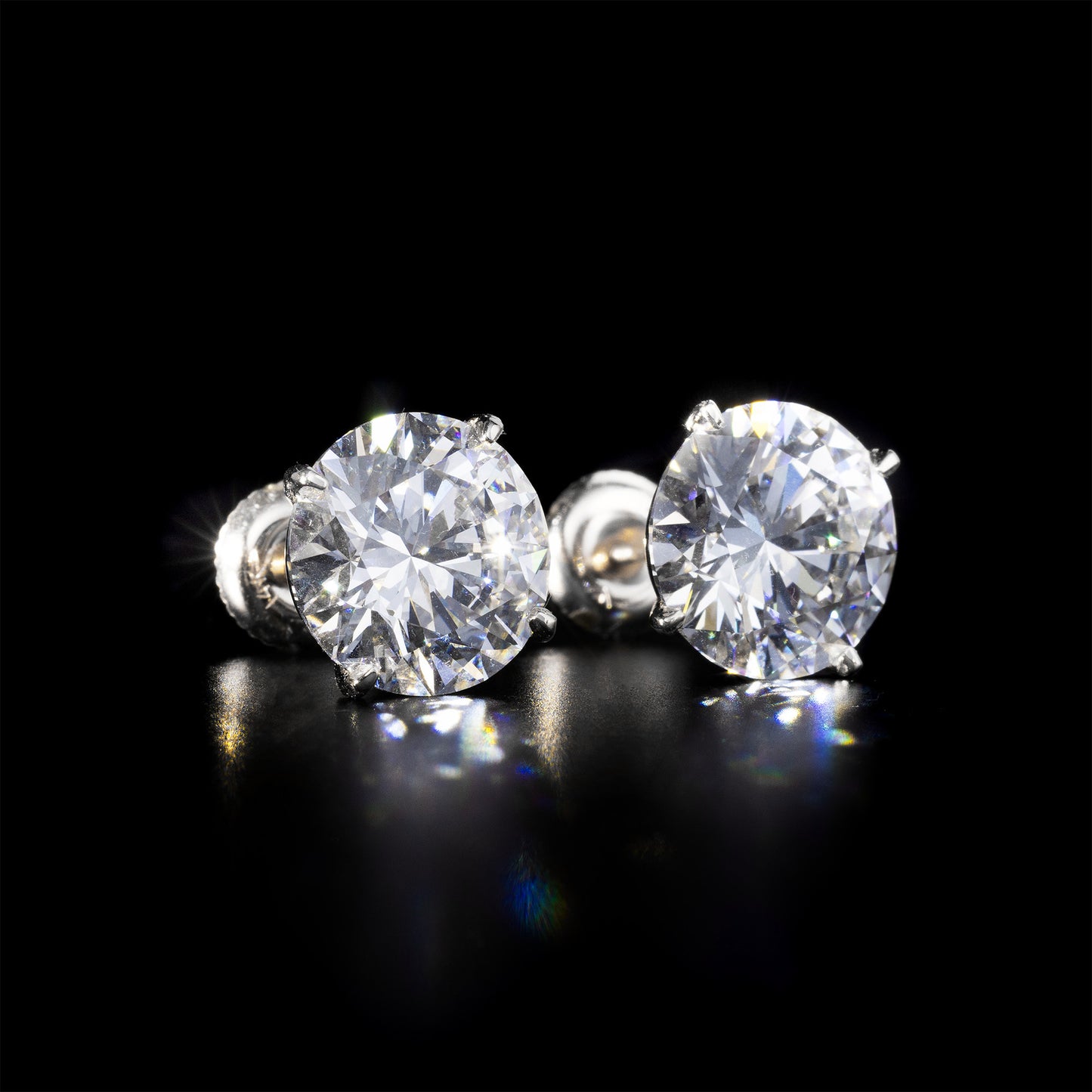 VVS Stud Earrings