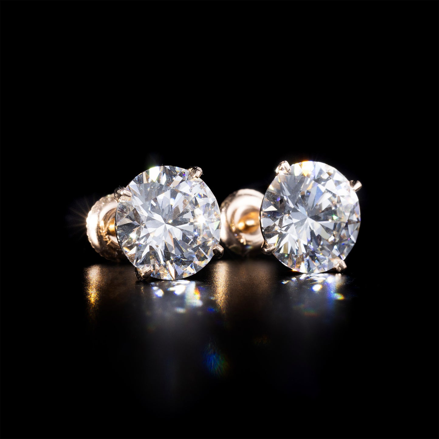 VVS Stud Earrings