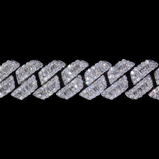 10kt White Baguette Cuban Link Bracelet