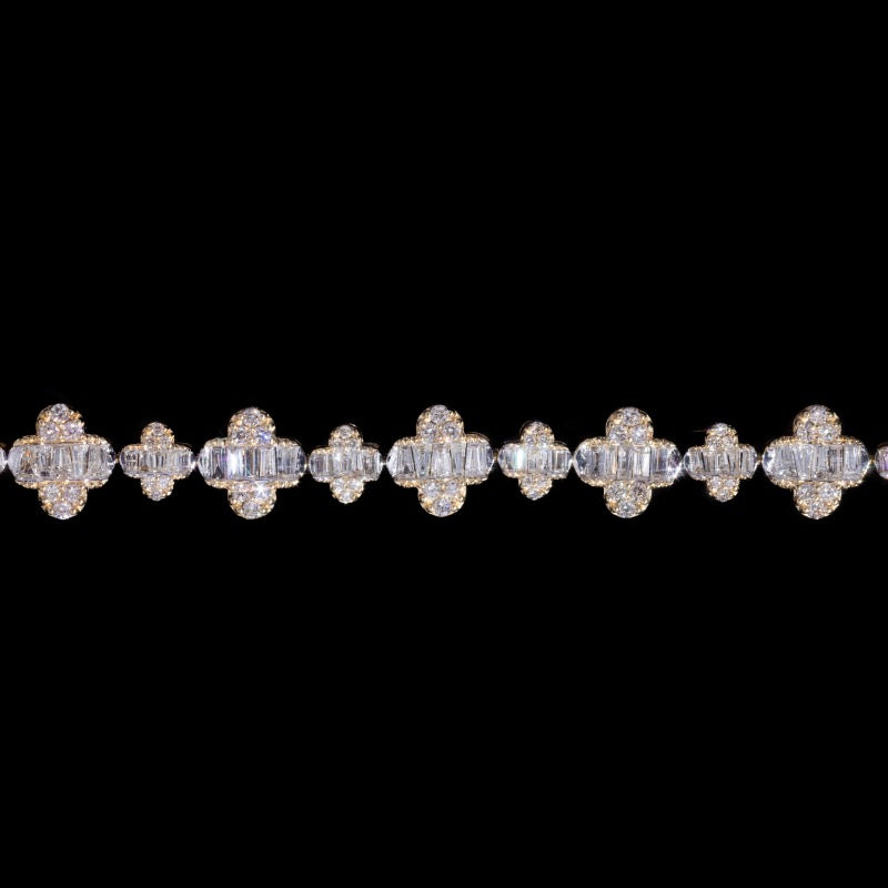 14k Yellow Gold Clover Motif Baguette Diamond Tennis Bracelet