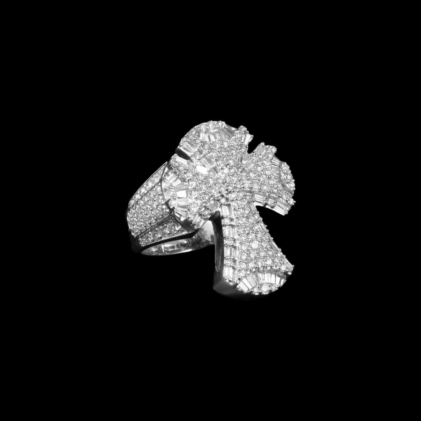 Halo Luxe Ring