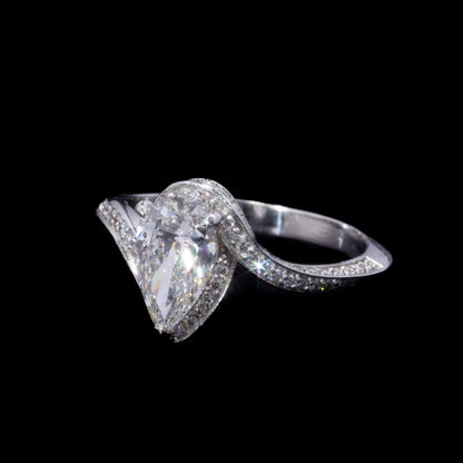 14k White Gold 1ct Pear Cut Engagement Ring