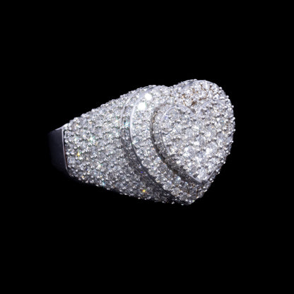 10k White Pavé Diamond Heart Ring