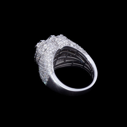 10k White Pavé Diamond Heart Ring