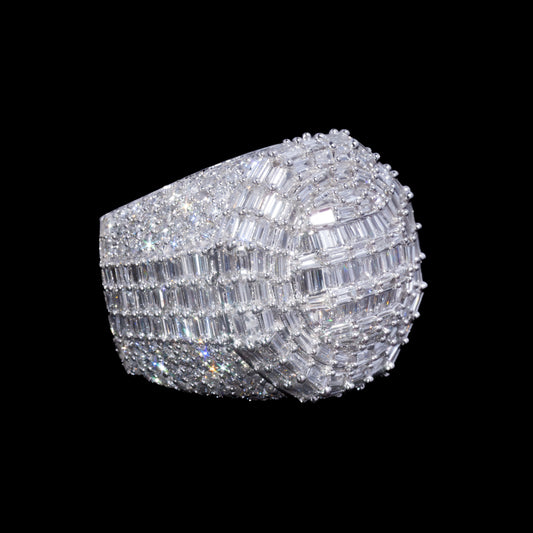10k White Gold Baguette/Round Jumbo Ring