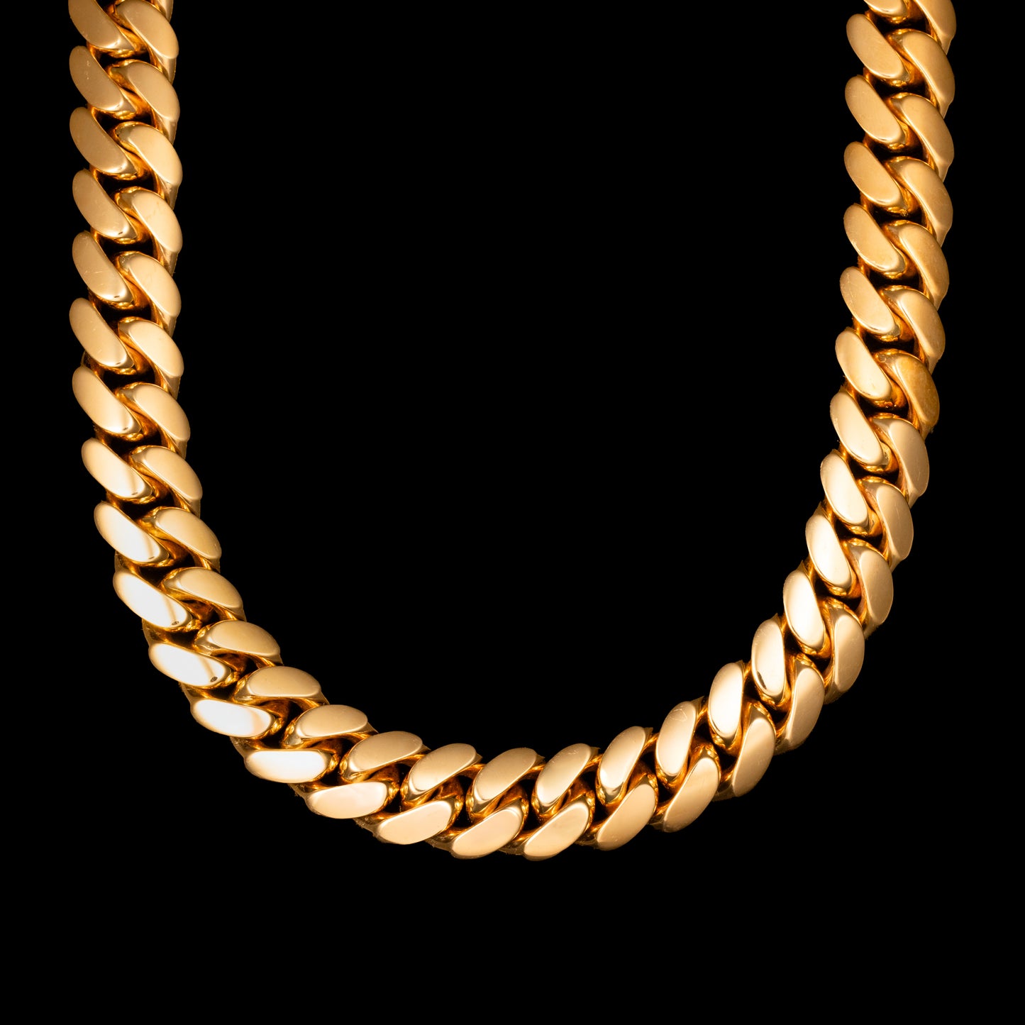 Golden Embrace Chain 10 KT 22"
