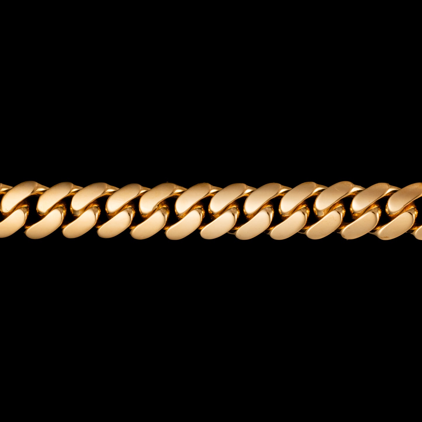 Golden Embrace Bracelet 8.5"