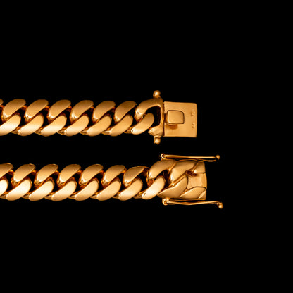 Golden Embrace Chain 16.74mm 26"