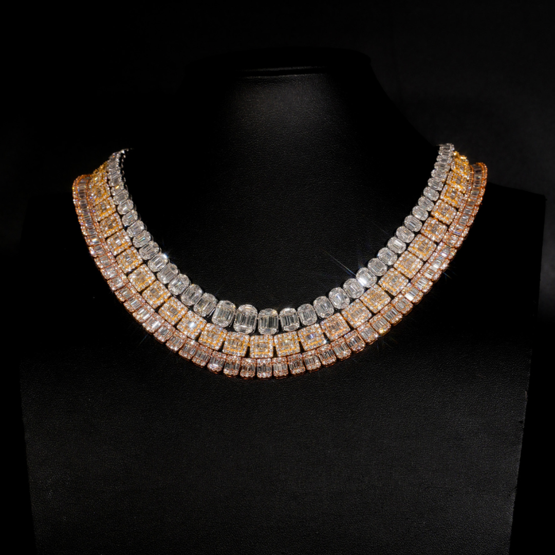 14KT WHITE GOLD  BAGUETTE TENNIS CHAIN